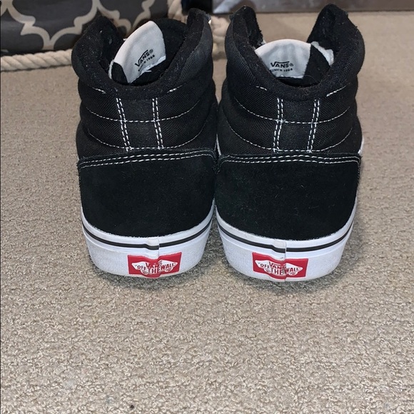 Vans - Picture 5 of 5